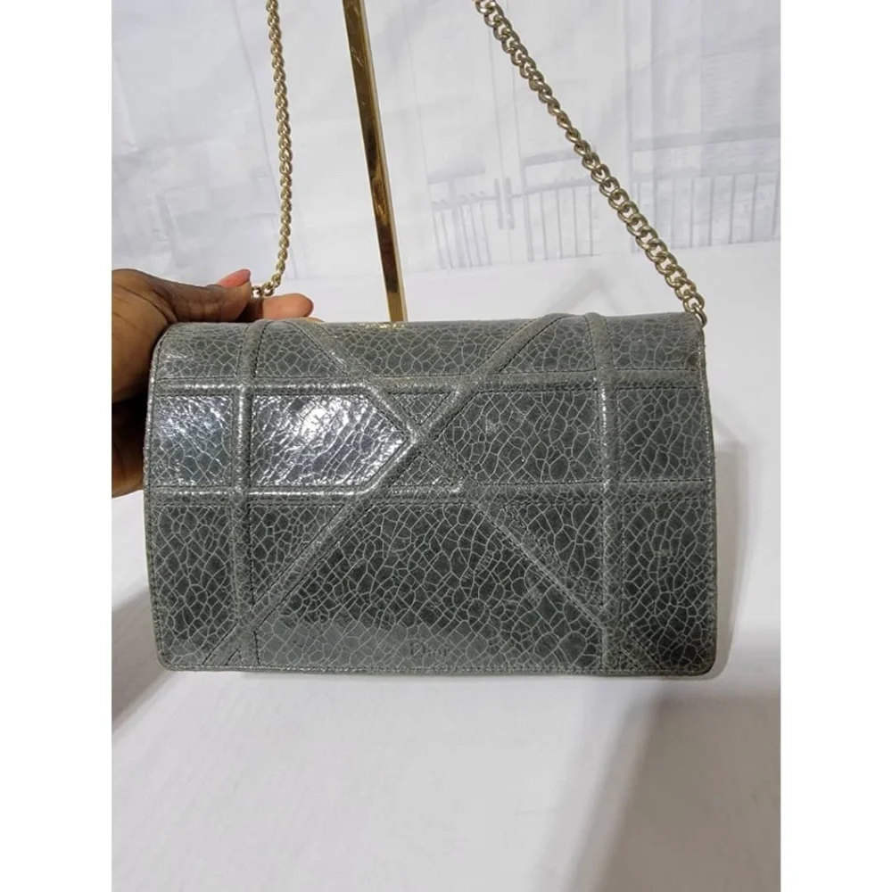 Authentic CHRISTIAN DIOR Metallic Brushed Calfskin Diorama Wallet on Cha… - Picture 5 of 16